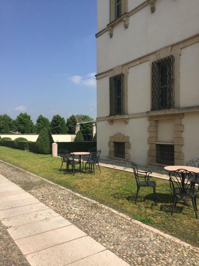 Villa Vecelli Cavriani Mozzecane Exteriér fotografie