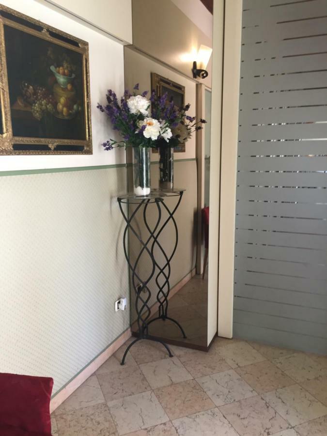 Villa Vecelli Cavriani Mozzecane Exteriér fotografie